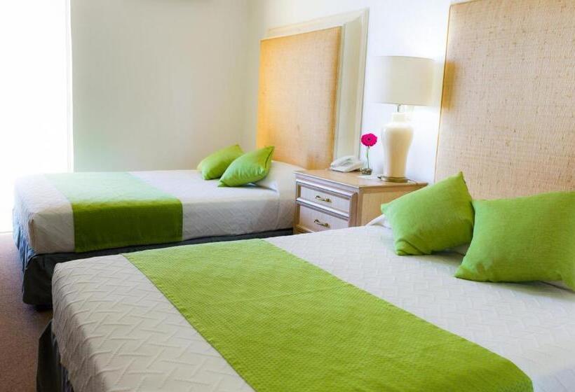 هتل De Casa Blanca