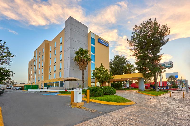 هتل City Express By Marriott Saltillo Norte