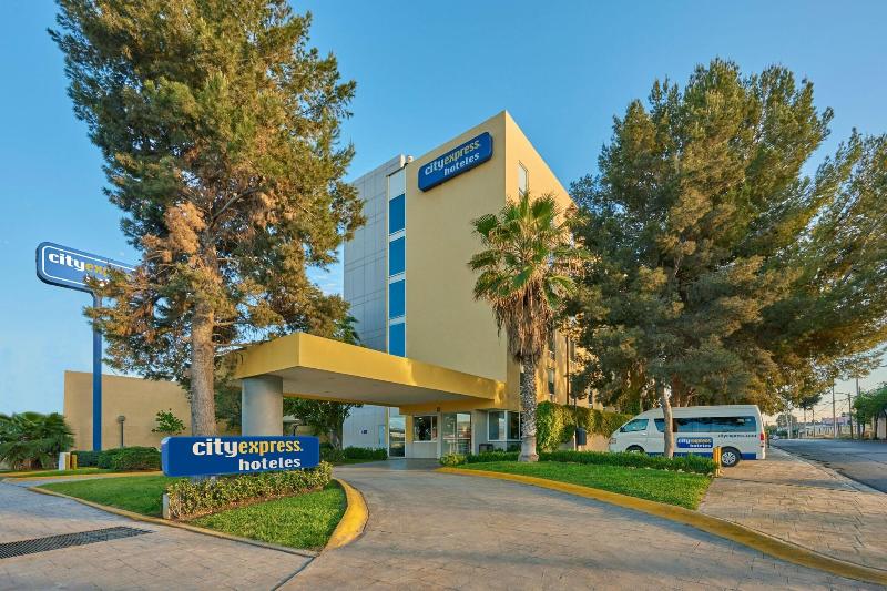 هتل City Express By Marriott Saltillo Norte