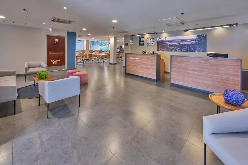 فندق City Express By Marriott Saltillo Norte