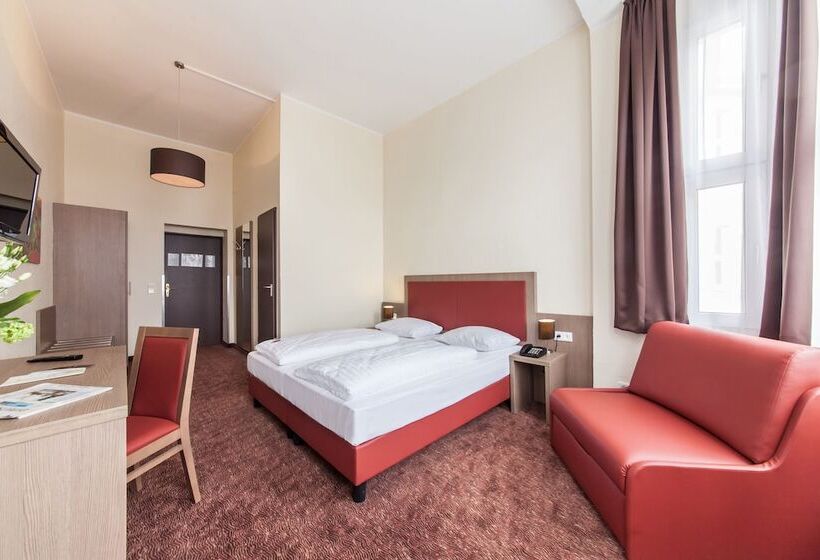 هتل Maxim Düsseldorf City