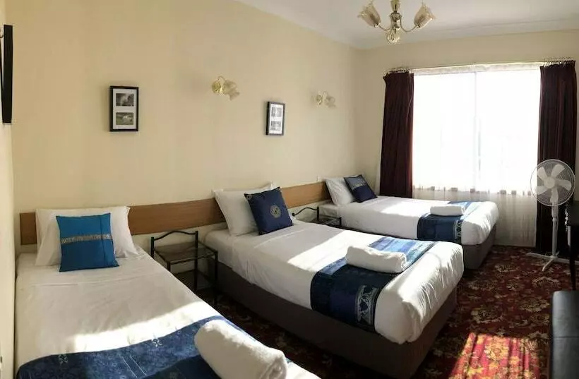 酒店 Meramie Motor Inn