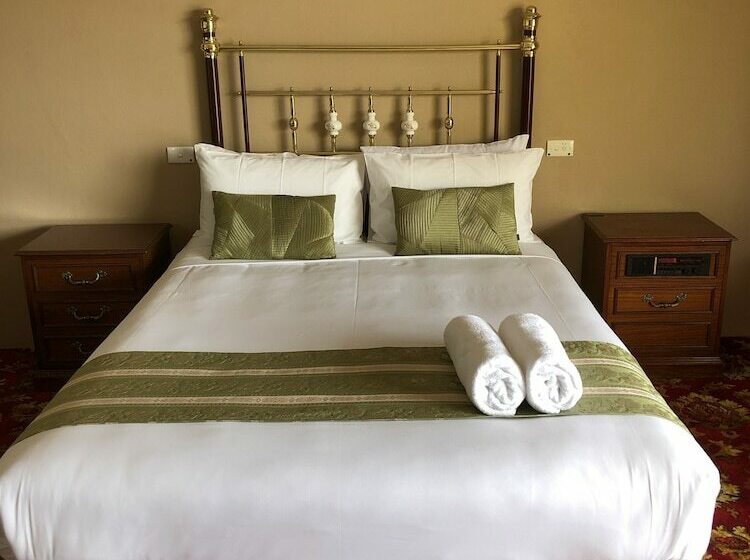 בית מלון כפרי Meramie Motor Inn