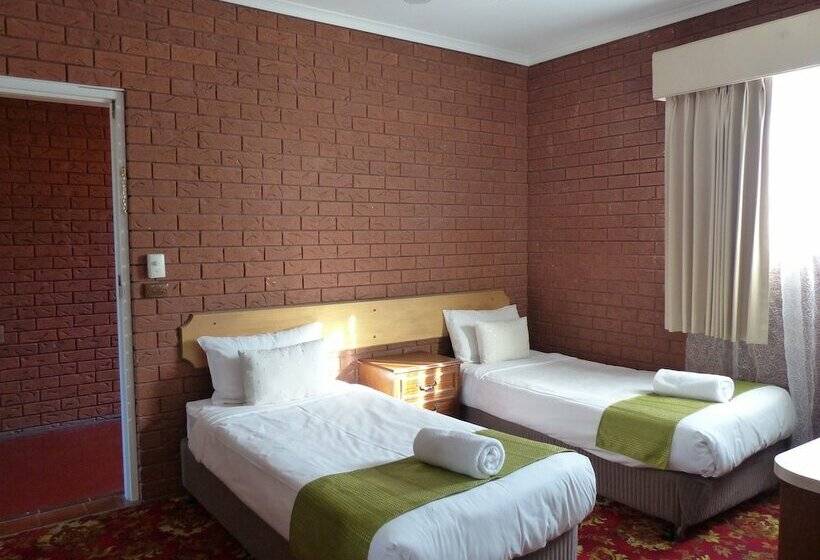 בית מלון כפרי Meramie Motor Inn