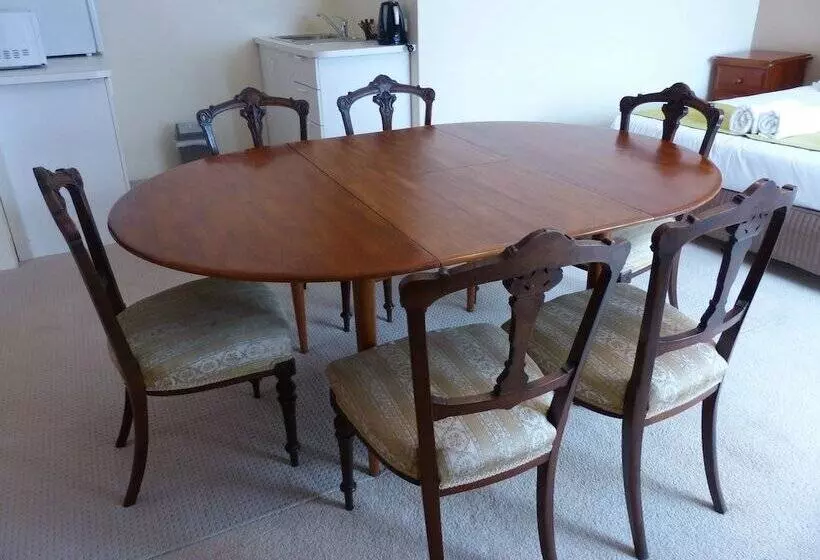 酒店 Meramie Motor Inn