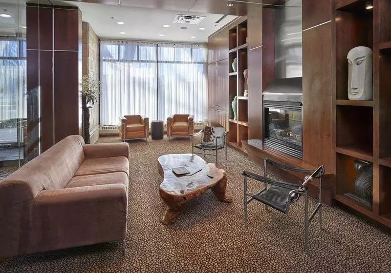 Metterra Hotel On Whyte