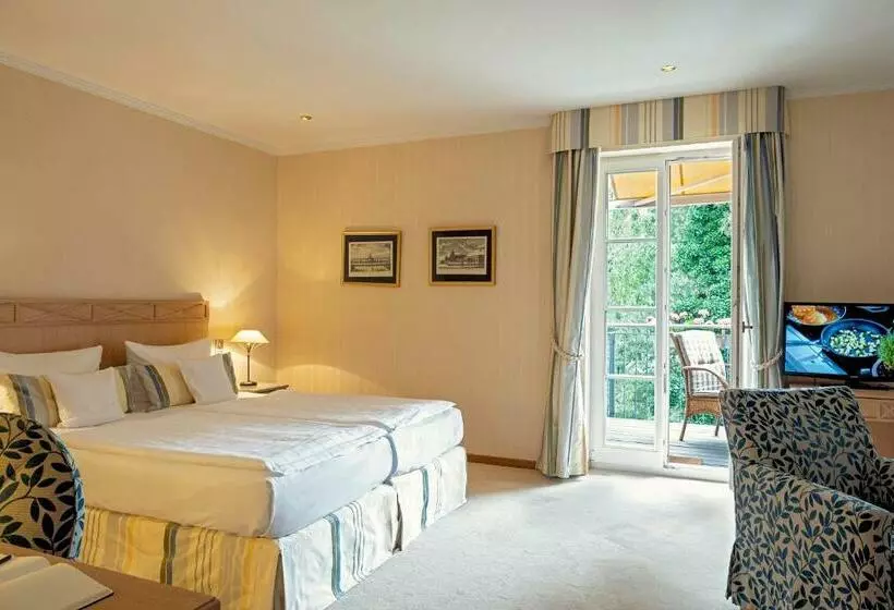 ホテル Romantik  Bayrisches Haus Potsdam