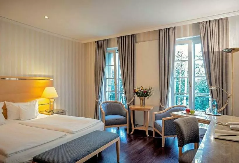 ホテル Romantik  Bayrisches Haus Potsdam