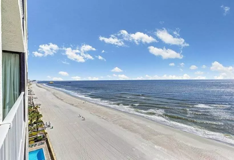 هتل Sands Beach Club Resort