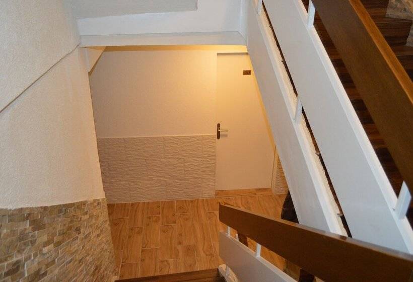 בית מלון כפרי Sonne