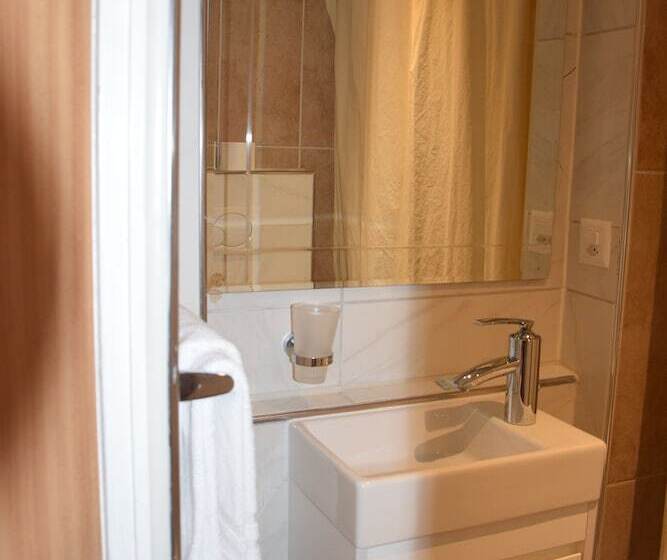 בית מלון כפרי Sonne