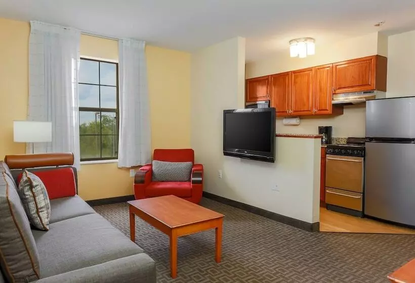 Отель Towneplace Suites By Marriott College Station