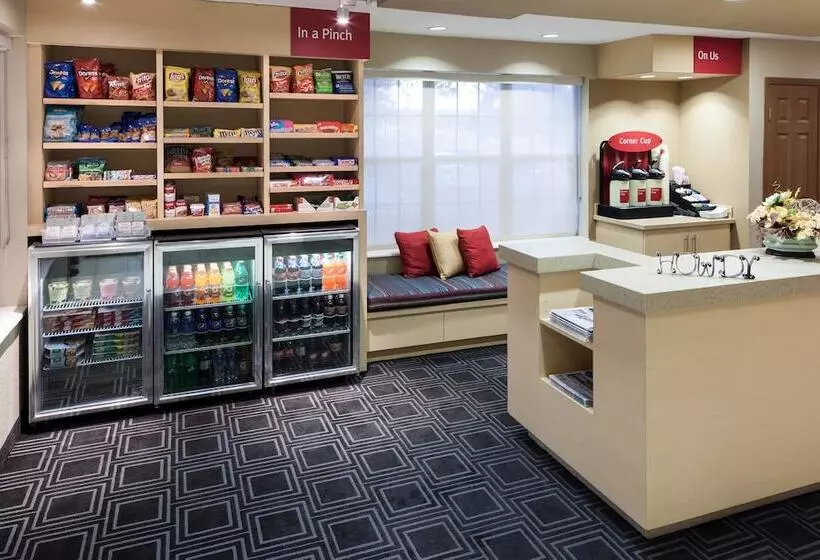 Отель Towneplace Suites By Marriott College Station