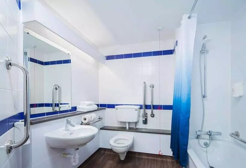 호텔 Travelodge Edinburgh Central