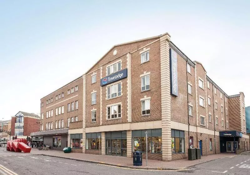 酒店 Travelodge Kingston Upon Thames Central
