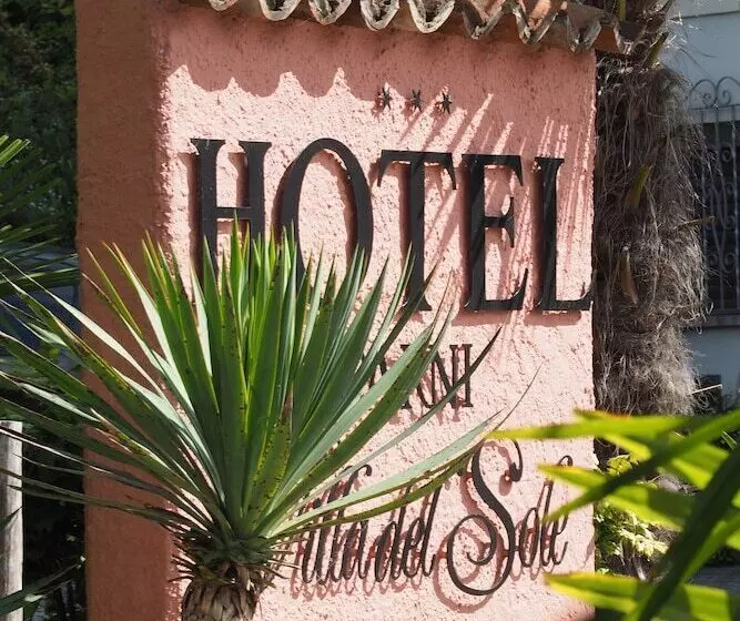 فندق Villa Del Sole Garni