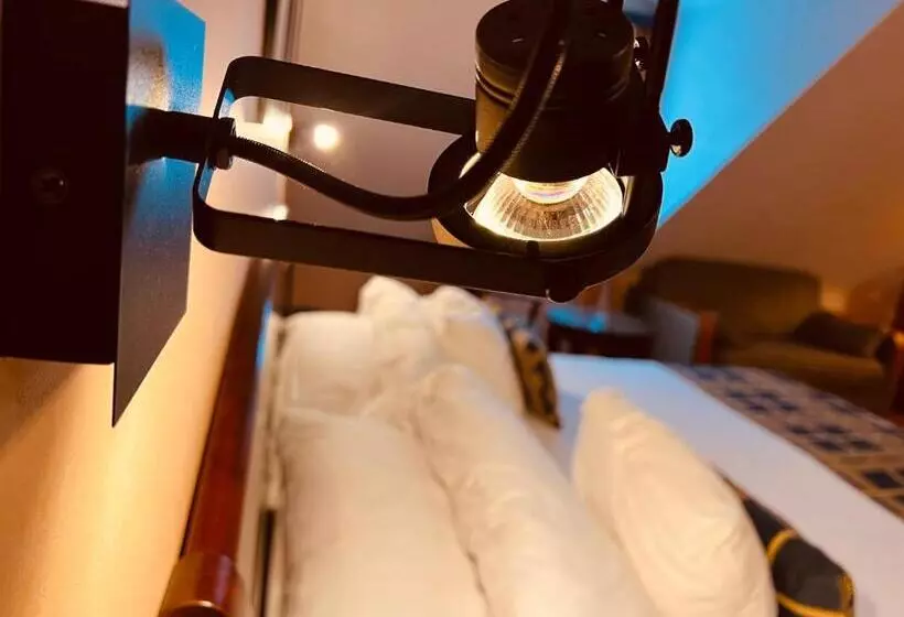 Hospedium Hotel Los Lanceros