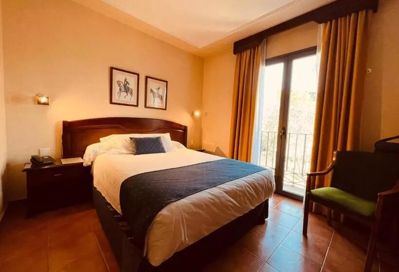 Hospedium Hotel Los Lanceros