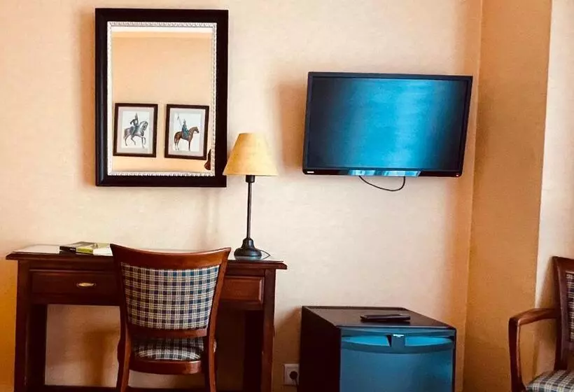 Hospedium Hotel Los Lanceros