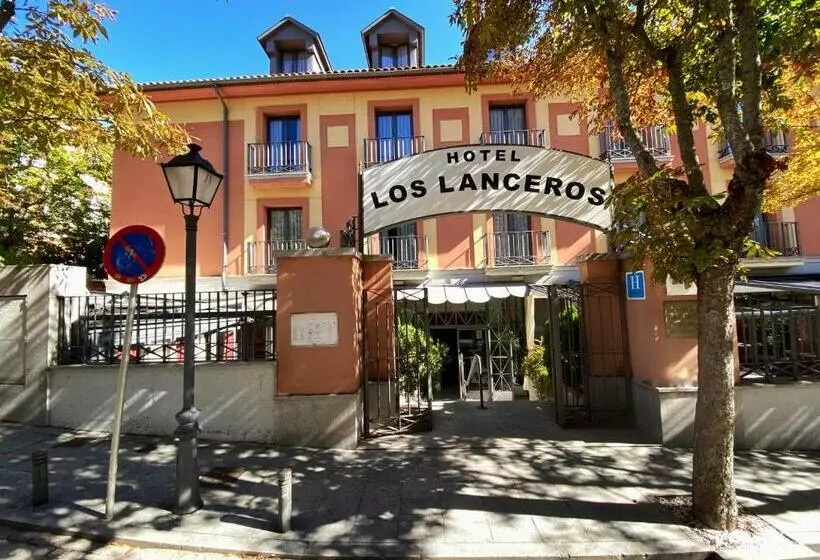 Hospedium Hotel Los Lanceros