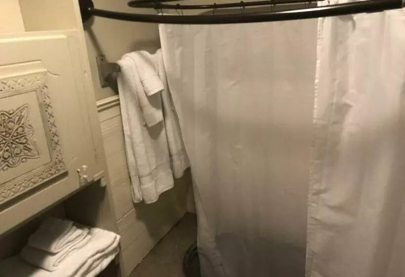 Aamiaismajoitus (B&B) El Nopal Casita Close To Sul Ross State University