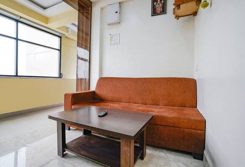 Fabhotel Rahul Executive