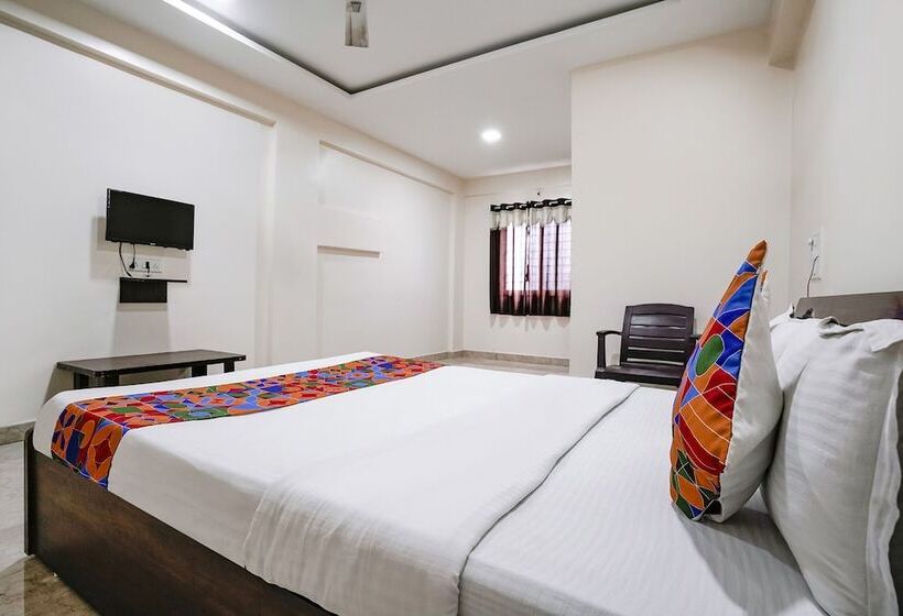 Fabhotel Rahul Executive