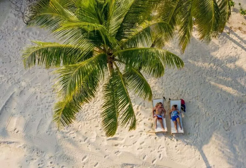 Fiyavalhu Resort Maldives