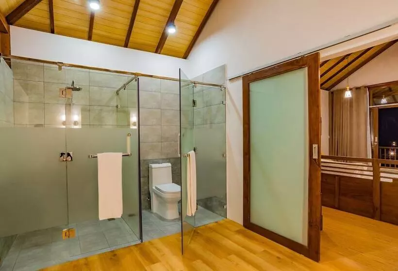 Fiyavalhu Resort Maldives