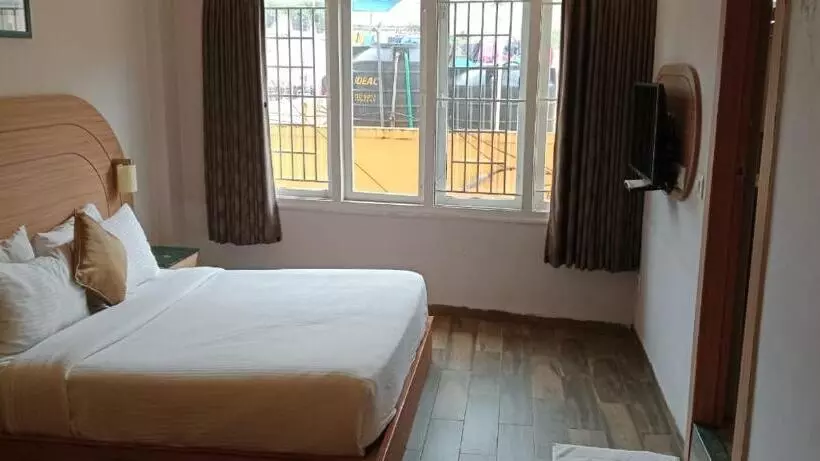 Hotelli Mango Hill Central Ooty