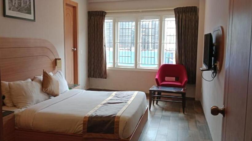 בית מלון כפרי Mango Hill Central Ooty