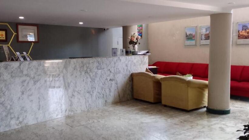 בית מלון כפרי Mango Hill Central Ooty