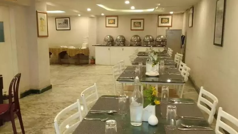 Hotelli Mango Hill Central Ooty