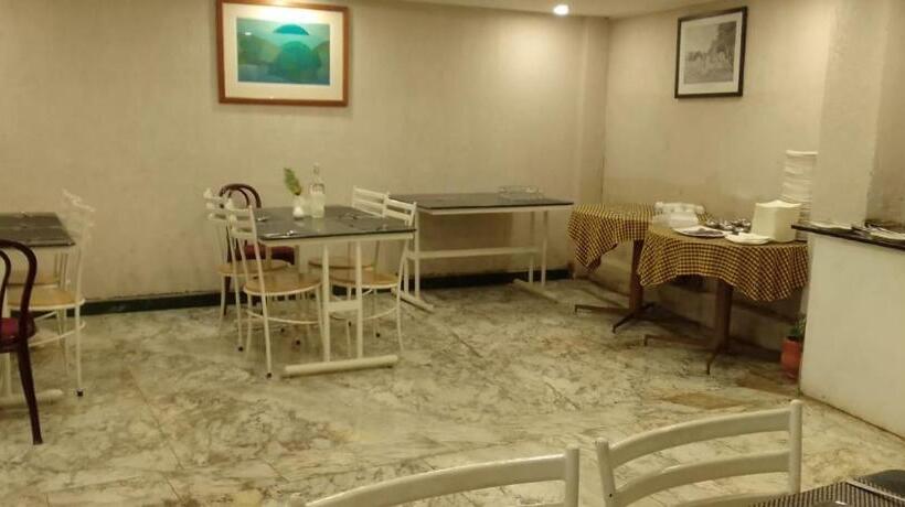 בית מלון כפרי Mango Hill Central Ooty