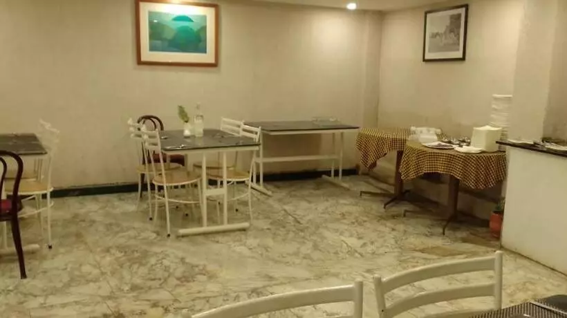 Hotelli Mango Hill Central Ooty