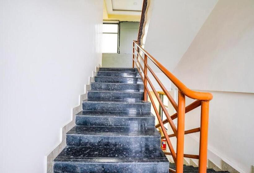 Fabhotel Rahul Executive