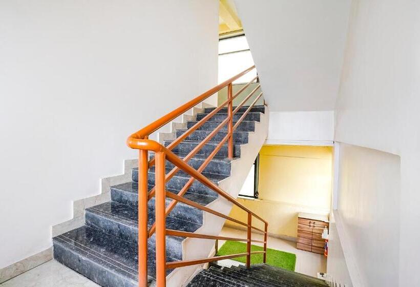 Fabhotel Rahul Executive