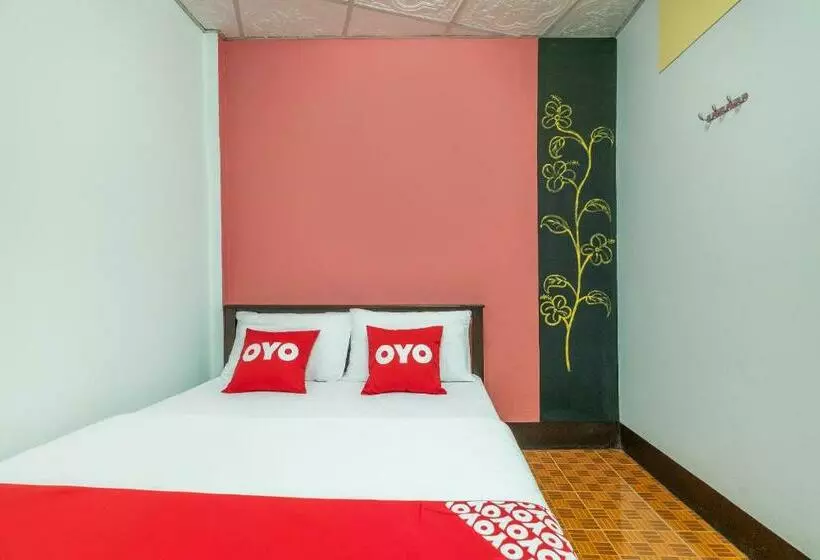 هتل Oyo 608 Maleena Home