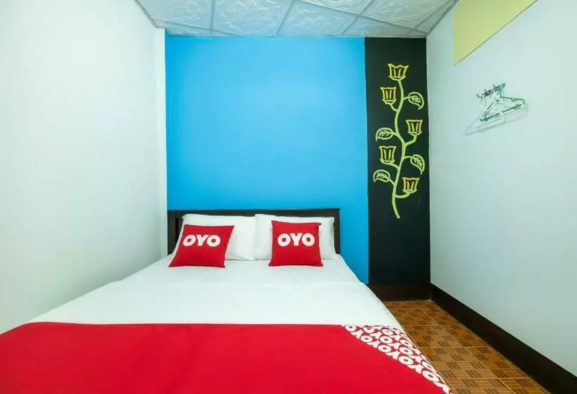 هتل Oyo 608 Maleena Home