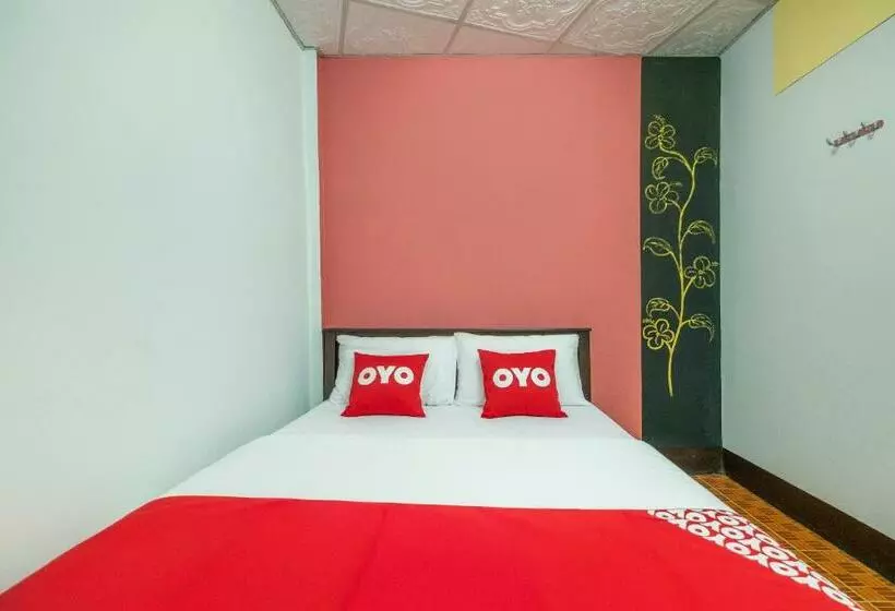 هتل Oyo 608 Maleena Home