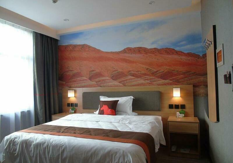 Jun Hotels Gansu Zhangye Linze County Bus Station