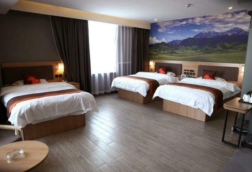 Jun Hotels Gansu Zhangye Linze County Bus Station