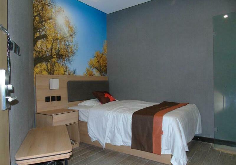 Jun Hotels Gansu Zhangye Linze County Bus Station