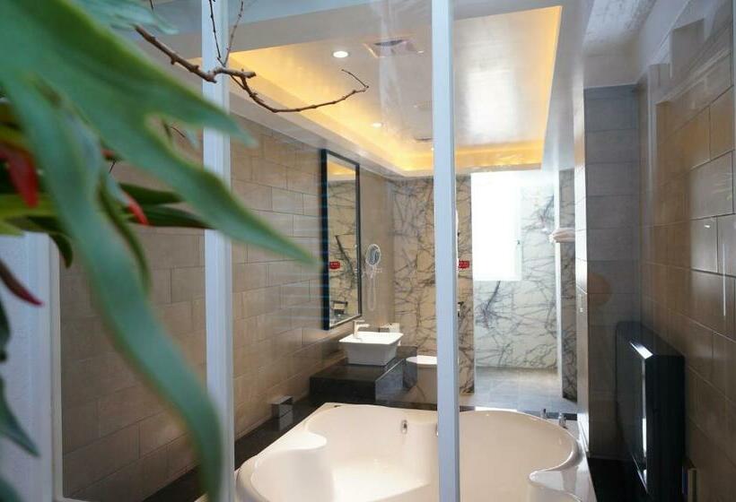 浪琴motel文創旅館