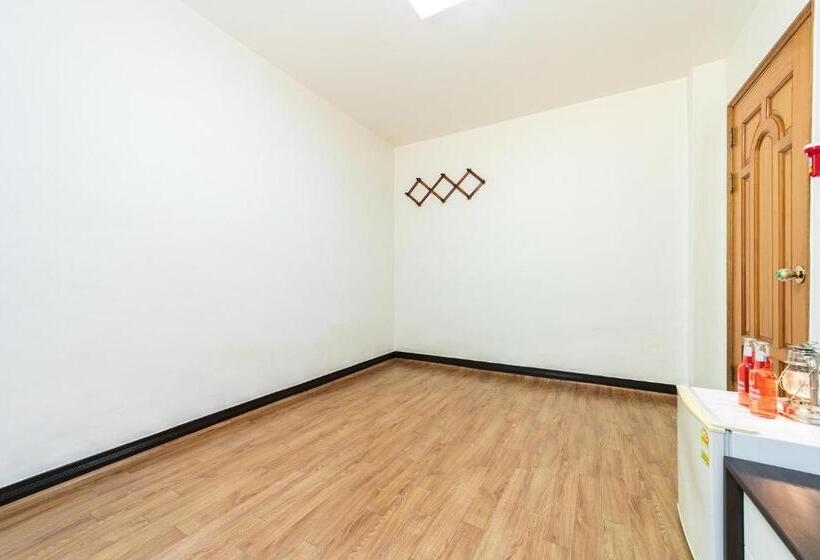 פנסיון Hoony Guesthouse   Hostel