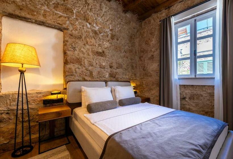 بنسيون La Regina Veneziana