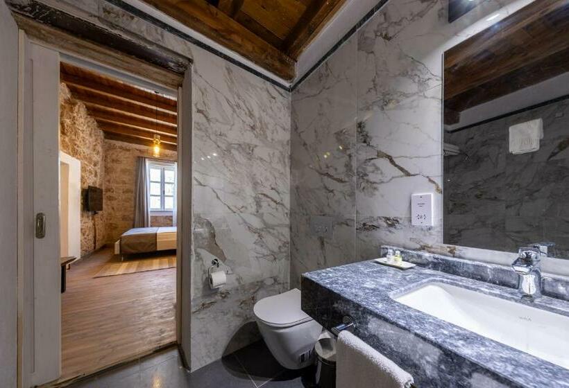 بنسيون La Regina Veneziana