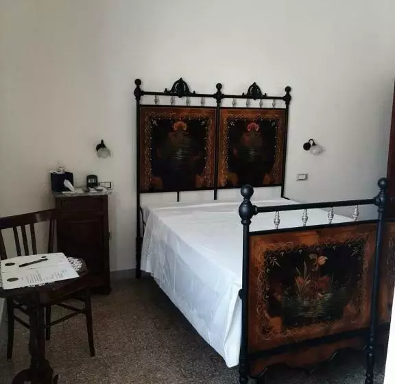 پانسیون Villa Mostallino