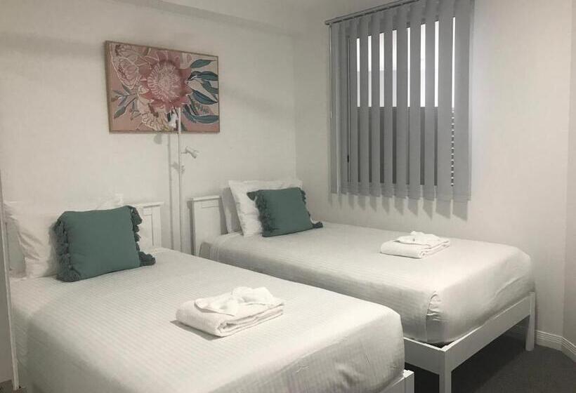 Tingeera Bespoke Beachfront Apartments