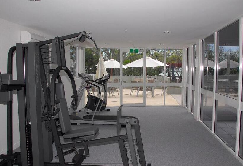 Tingeera Bespoke Beachfront Apartments